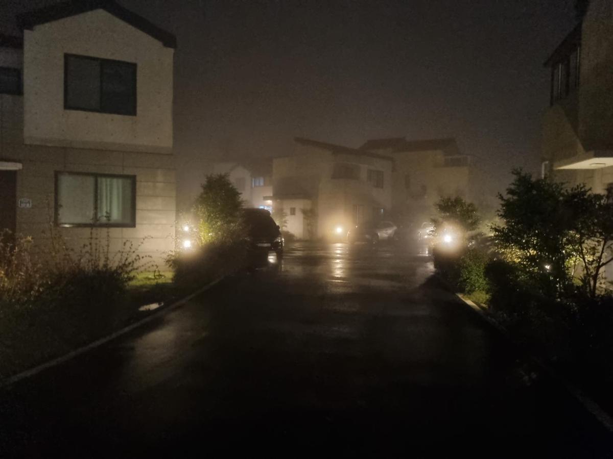 Gashi Sarang Acomodação com café da manhã Seogwipo Exterior foto